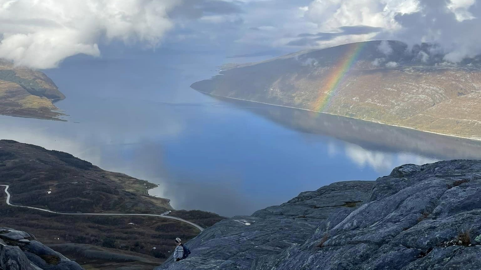 Tur på Sjonfjellet og folkemøte på Nesna